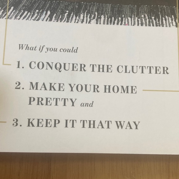 The Home Edit Book - Organizing Guide - Picture 6 of 9